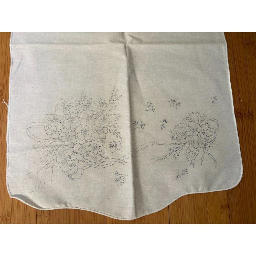 Vintage Stamped Embroidery Linens Set Table Runner Pansies Rose Bouquet 3 Pc